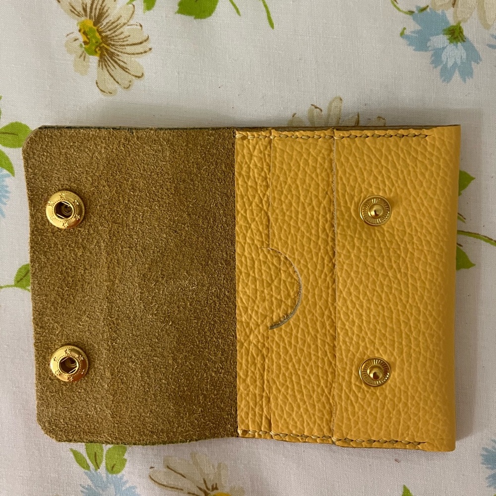 Handmade Genuine Leather Wallet - Picture 3 of 5